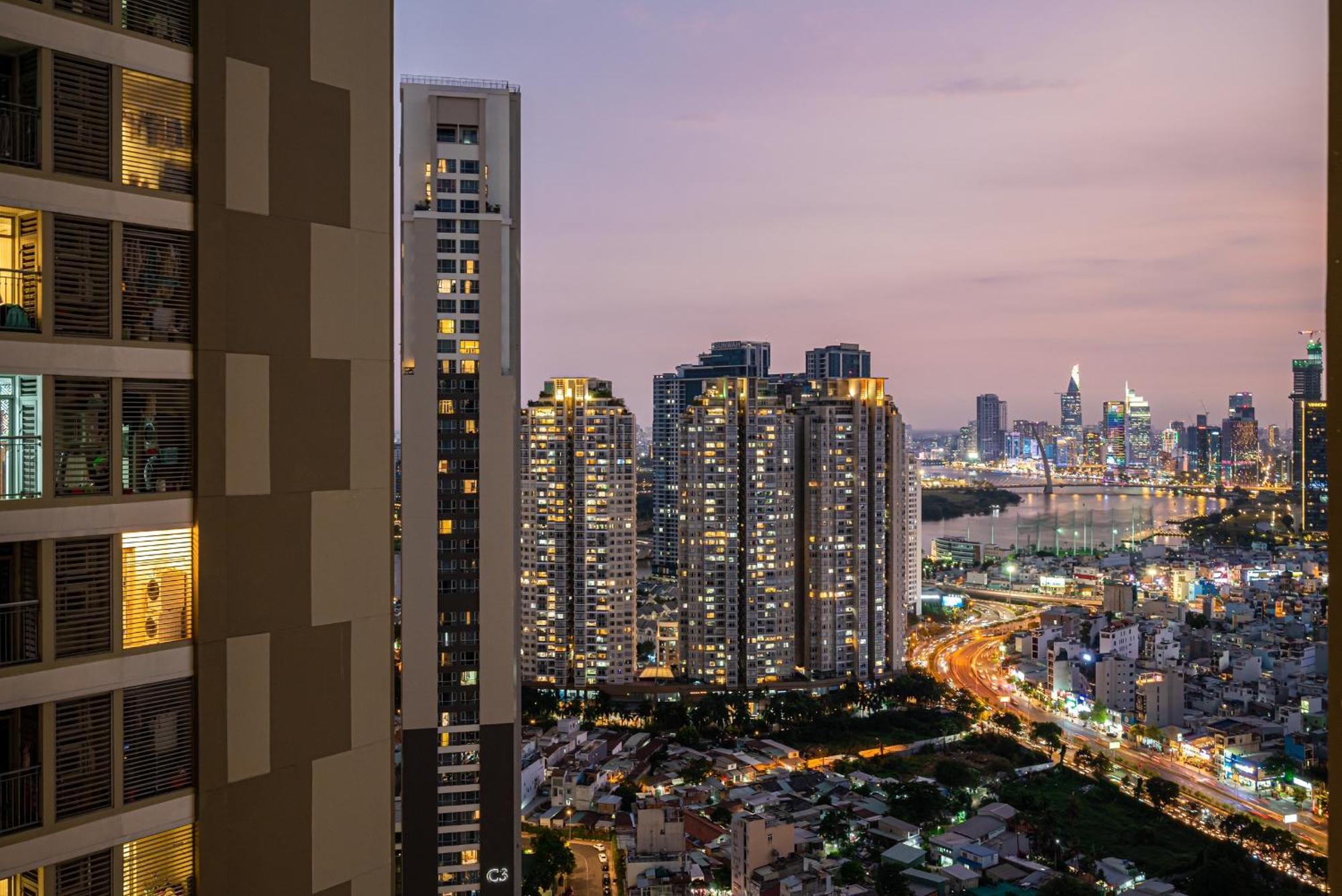 Luxury Apartment At Vinhomes Central Park Ho Chi Minh City Bagian luar foto